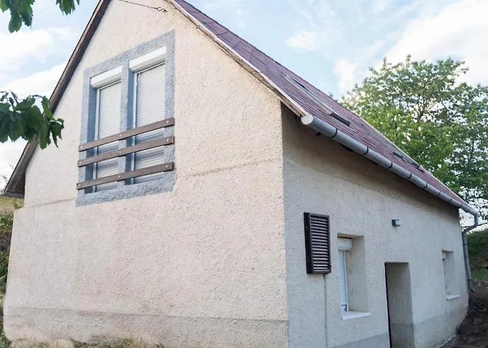 Hegyestu-laba Vendeghaz Feriehus Zánka